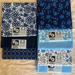 Fabric Quarter Blue and White Cotton Set